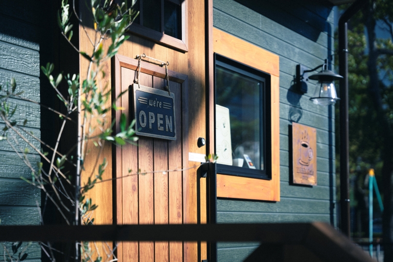 古家の一室をカフェにリノベーション